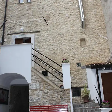 Alojamento de Acomodação e Pequeno-almoço La Casetta Bolognano