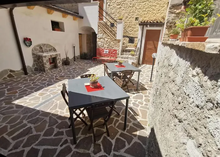 La Casetta Nocleg ze śniadaniem Bolognano